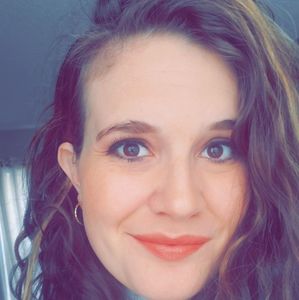 Meet your Posher, Mckaela